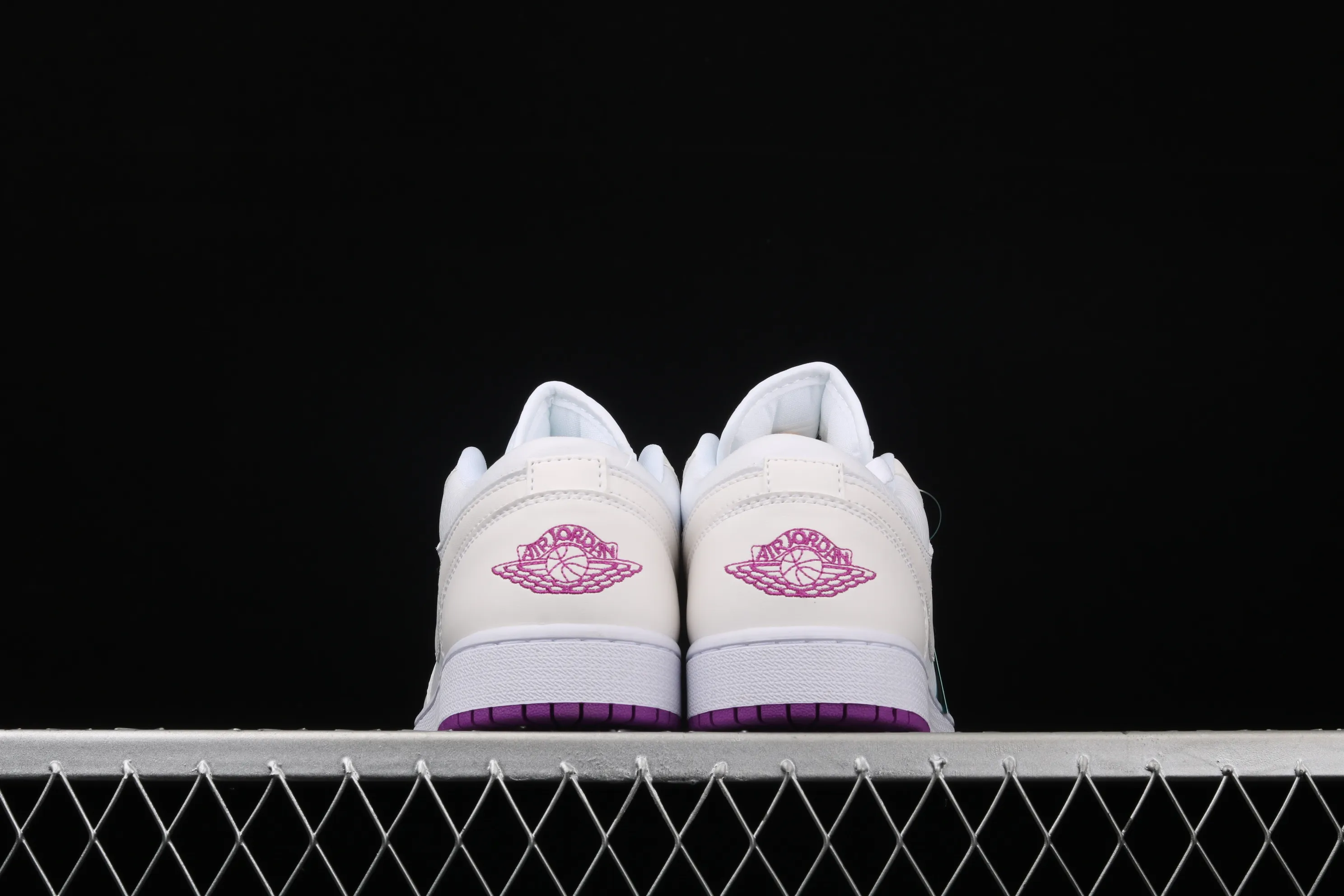 All categories Air Jordan Jordan series basketball shoes Air Jordan 1 Low Air Jordan 1 Low GG AJ1 Joe 1 colorful powder Chameleon 555112-ID